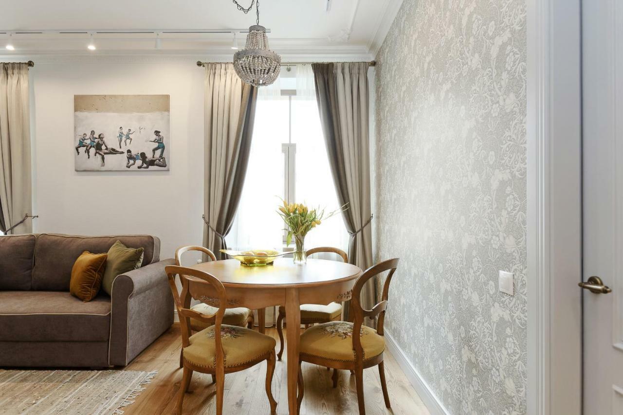 Ferienwohnung Dzirnavu Residense Riga Exterior foto